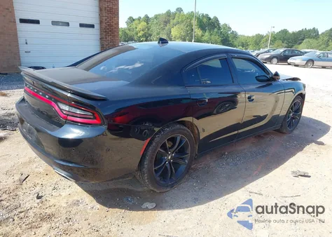 2018 Dodge Charger R/T Rwd z USA, uszkodzony, nr VIN 2C3CDXCT8JH134904